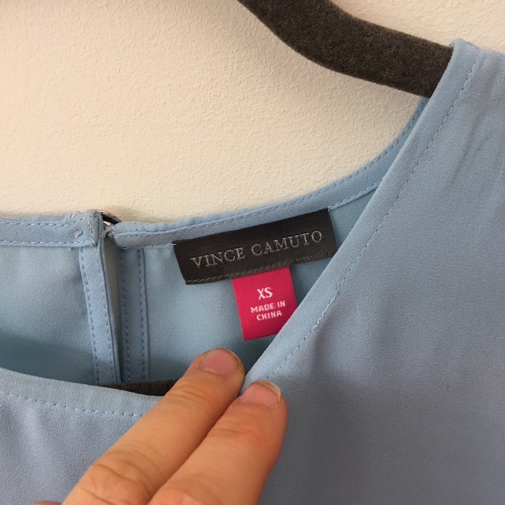 Vince Camuto Blouse - Picture 4 of 4